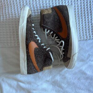 Nike Men's Blazer Mid 77 Premium Sneaker - Suede